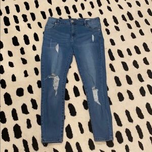 Like new cotton on’s women’s medium size 8